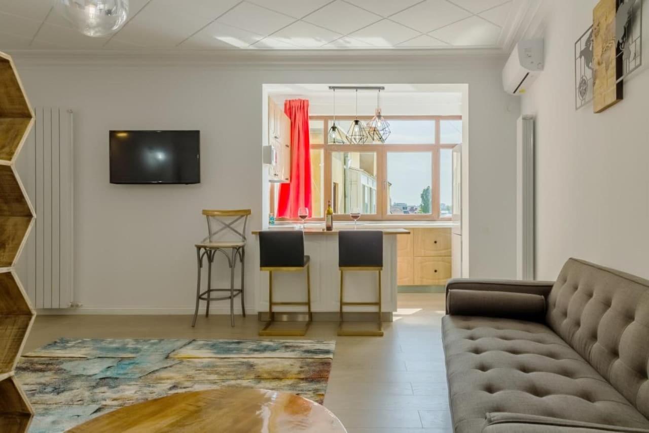 Inova Central Apartment Бухарест Екстер'єр фото